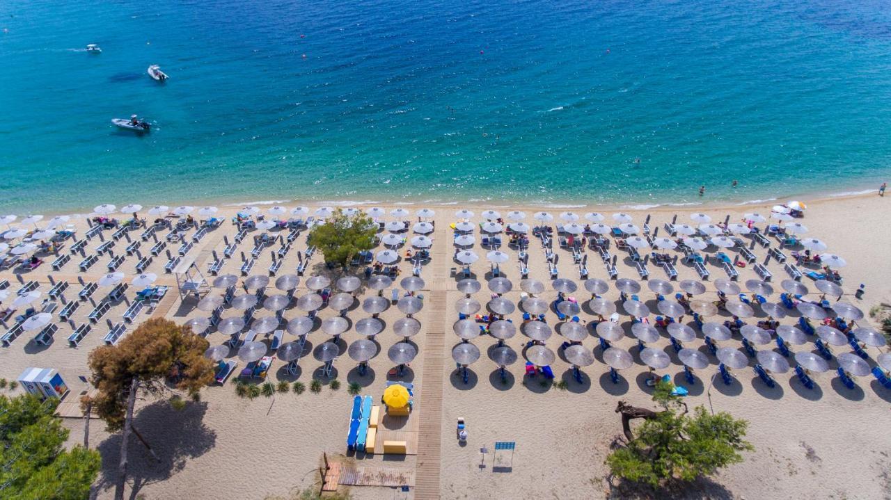 Lagomandra Beach Hotel Exterior photo