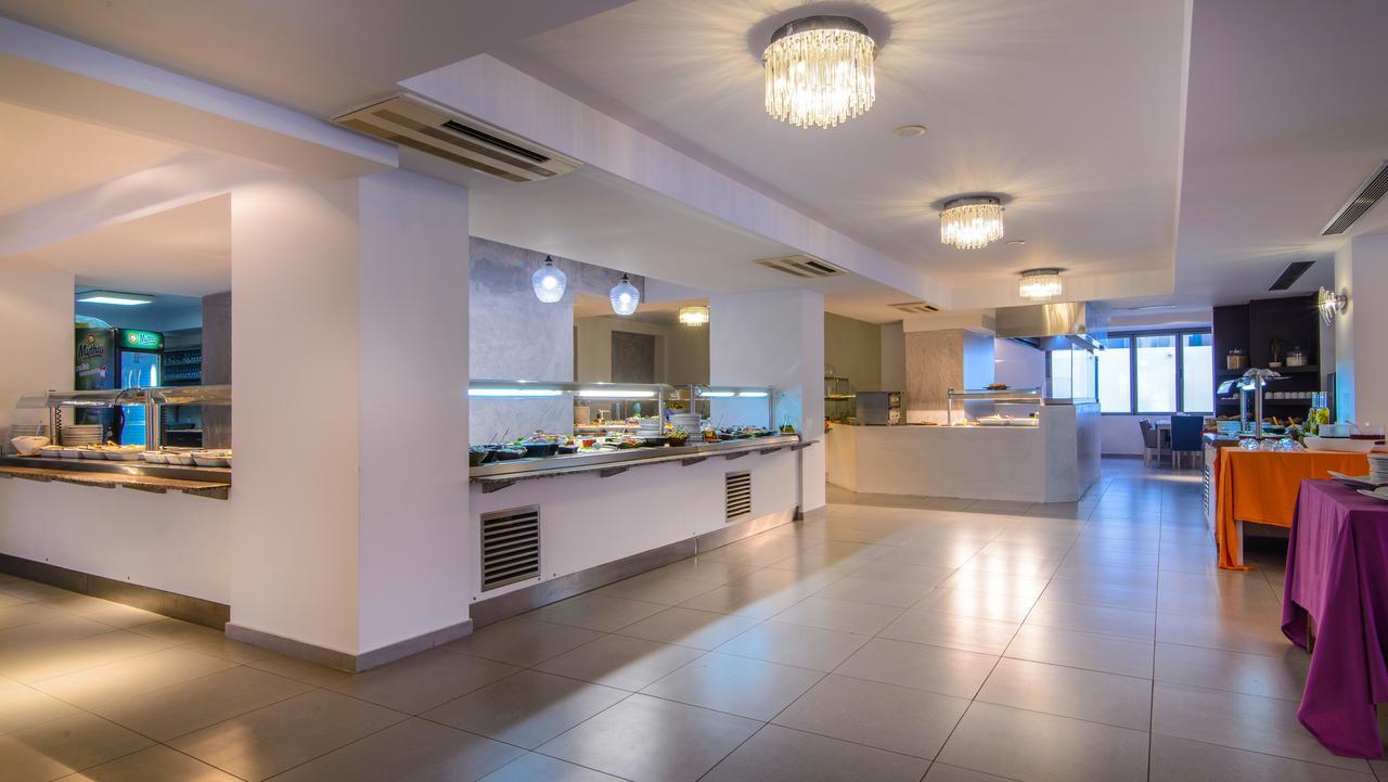 Lagomandra Beach Hotel Exterior photo