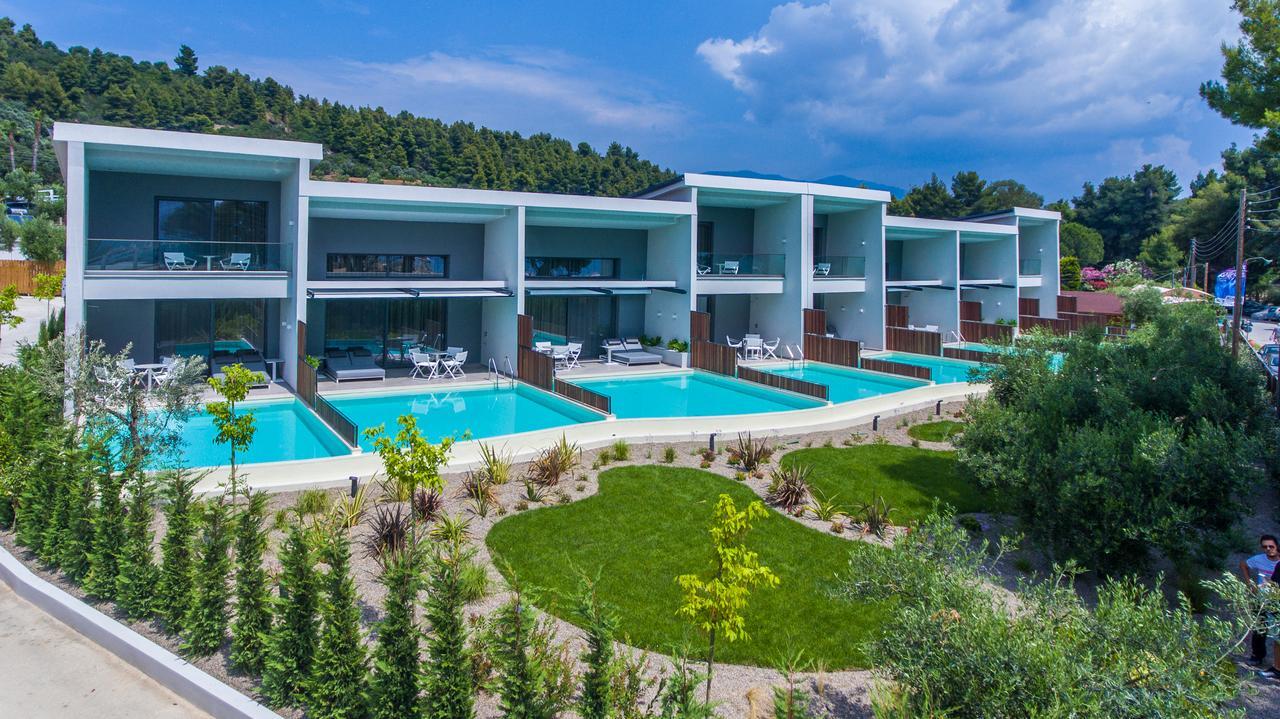 Lagomandra Beach Hotel Exterior photo